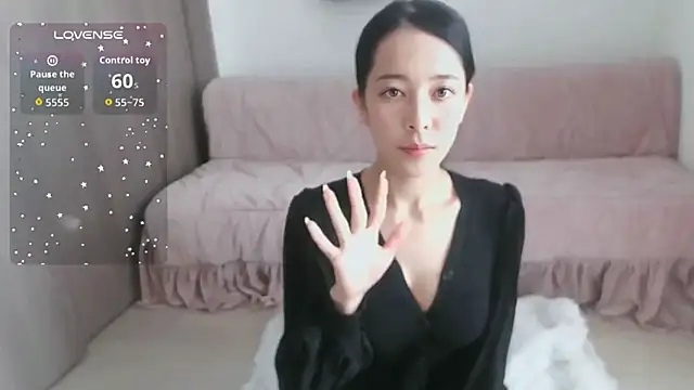 Snapshot of mireimimi_ chatting on October 23, 2025, 3:49 am mireimimi online show from October 23, 2025, 3:49 am