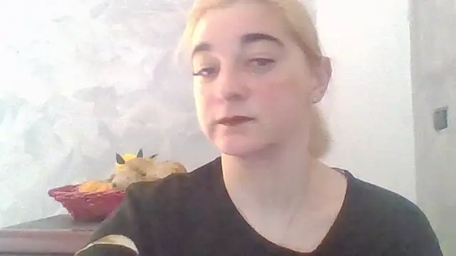 GoldenAngelMilf online show from April 23, 2026, 12:29 pm
