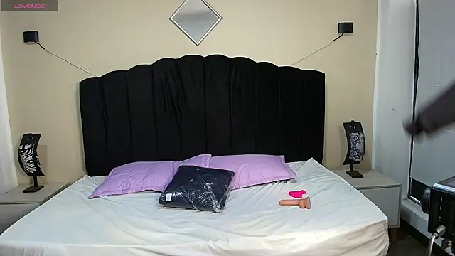 Snapshot of GabySweett_ chatting on November 28, 2025, 1:22 pm GabySweett online show from November 28, 2025, 1:22 pm