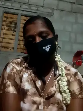 Tamil Hot Sandy online show from October 15, 2025, 4:59 pm