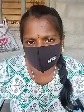 Tamil Hot Sandy online show from March 17, 2026, 5:43 am