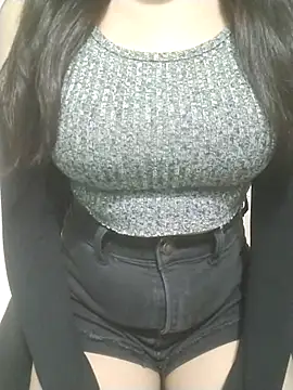 Snapshot of Rosie_Star chatting on November 11, 2025, 3:07 pm Rosie Star online show from November 11, 2025, 3:07 pm