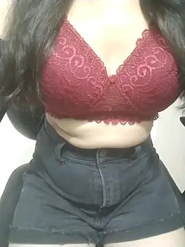 Snapshot of Rosie_Star chatting on October 16, 2025, 3:53 pm Rosie Star online show from October 16, 2025, 3:53 pm