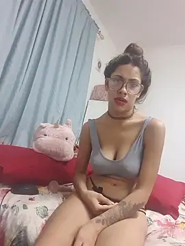 Sexyyeyes244 online show from February 10, 2026, 5:12 pm