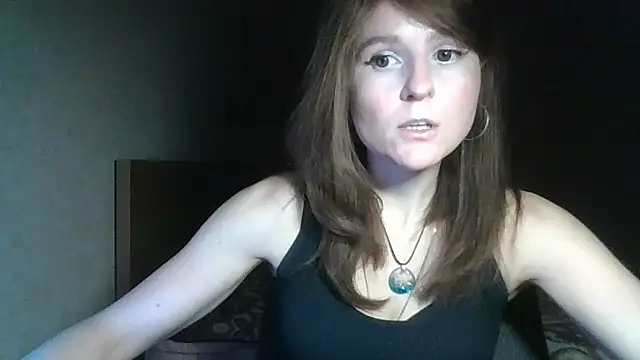 Snapshot of Arivonne chatting on February 10, 2026, 6:18 pm Arivonne online show from February 10, 2026, 6:18 pm