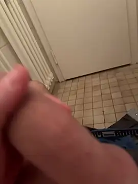 Snapshot of Penisbrutaldick chatting on February 25, 2025, 5:19 pm Penisbrutaldick online show from February 25, 2025, 5:19 pm