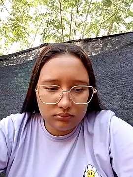 young dairy01 online show from October 30, 2025, 1:20 pm