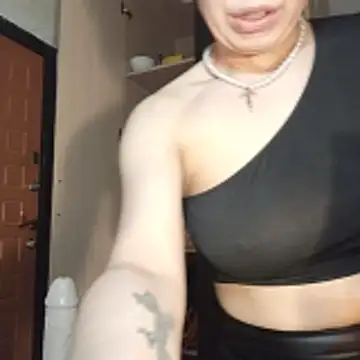 Conny Shellie online show from April 22, 2026, 10:16 pm