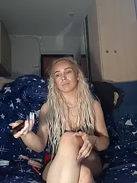 Snapshot of Conny_Shellie chatting on November 13, 2025, 4:11 pm Conny Shellie online show from November 13, 2025, 4:11 pm