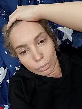 Snapshot of Conny_Shellie chatting on November 30, 2025, 4:19 pm Conny Shellie online show from November 30, 2025, 4:19 pm