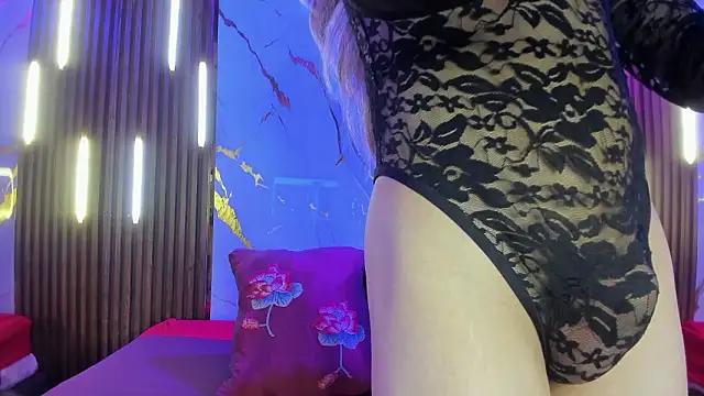 Snapshot of NoahVidall chatting on February 21, 2026, 4:47 am NoahVidall online show from February 21, 2026, 4:47 am