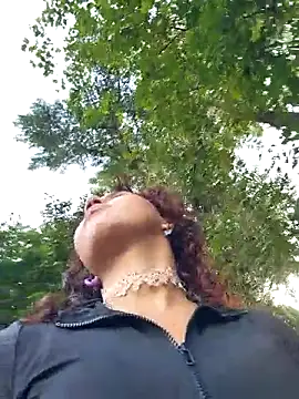 Snapshot of _TOMOE chatting on December 17, 2025, 8:58 pm TOMOE online show from December 17, 2025, 8:58 pm