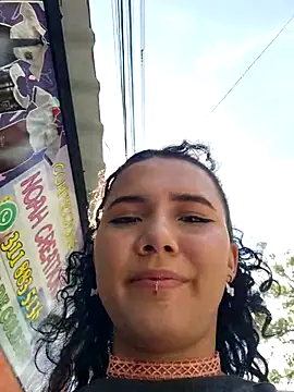 Snapshot of _TOMOE chatting on October 23, 2025, 6:50 pm TOMOE online show from October 23, 2025, 6:50 pm