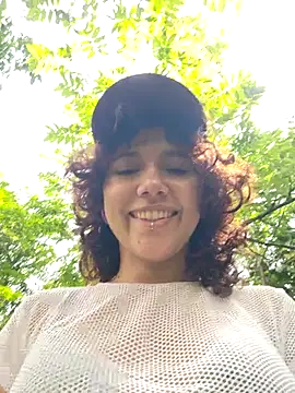 Snapshot of _TOMOE chatting on December 18, 2025, 6:12 pm TOMOE online show from December 18, 2025, 6:12 pm