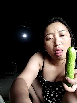 Snapshot of zhen-zo chatting on October 23, 2025, 3:38 am zhen-zo online show from October 23, 2025, 3:38 am