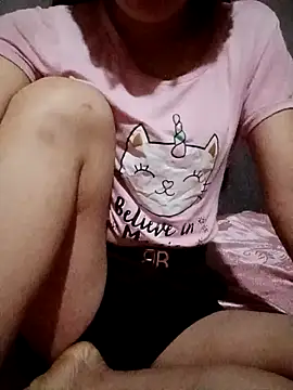 nhinhi-sexy online show from November 1, 2025, 10:03 pm