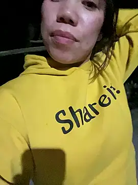 nhinhi-sexy online show from January 17, 2026, 1:04 pm