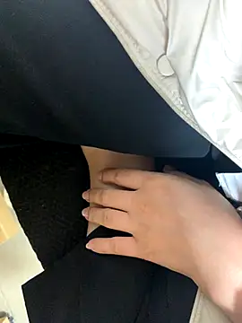 Snapshot of Lydia-a chatting on November 10, 2025, 3:22 am Lydia-a online show from November 10, 2025, 3:22 am