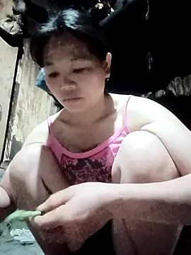 bree-zz online show from February 24, 2026, 11:38 pm