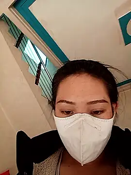 Snapshot of bree-zz chatting on December 2, 2025, 1:39 am bree-zz online show from December 2, 2025, 1:39 am