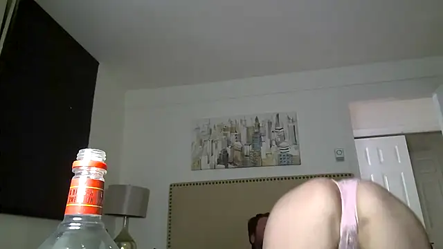 Snapshot of sexybriiiixoxo chatting on February 20, 2026, 9:55 am sexybriiiixoxo online show from February 20, 2026, 9:55 am