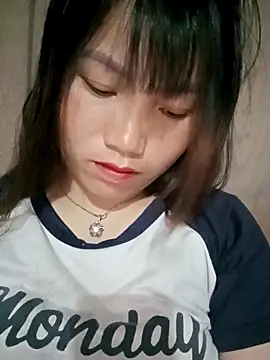 min-xinh online show from May 6, 2026, 12:31 pm