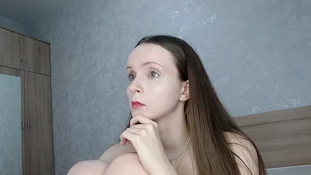 Snapshot of Yourplayfulspark chatting on November 17, 2025, 6:17 am Yourplayfulspark online show from November 17, 2025, 6:17 am