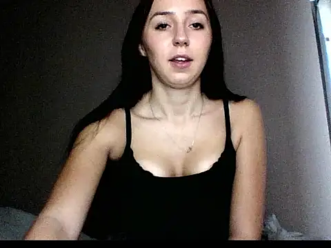 LuisaLive online show from March 3, 2026, 8:43 am