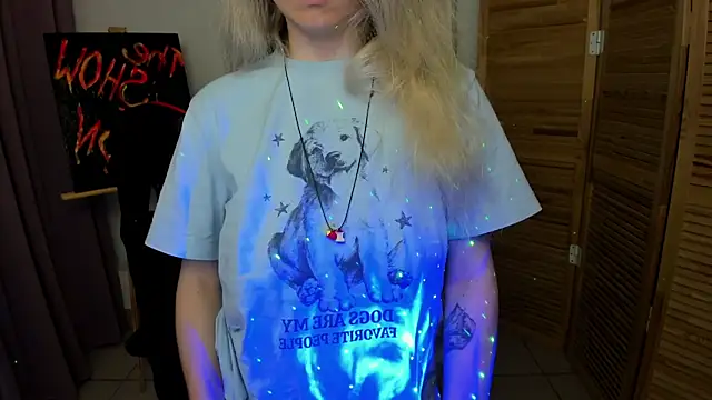 Snapshot of CamillaDreamer chatting on July 13, 2026, 5:01 pm CamillaDreamer online show from July 13, 2026, 5:01 pm