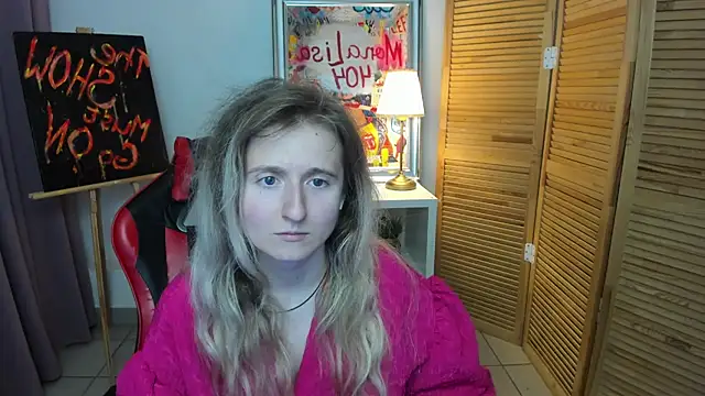 Snapshot of CamillaDreamer chatting on July 25, 2026, 4:35 pm CamillaDreamer online show from July 25, 2026, 4:35 pm