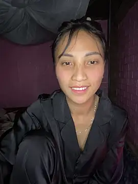 Snapshot of July_sexy69 chatting on February 7, 2026, 2:25 pm July sexy69 online show from February 7, 2026, 2:25 pm