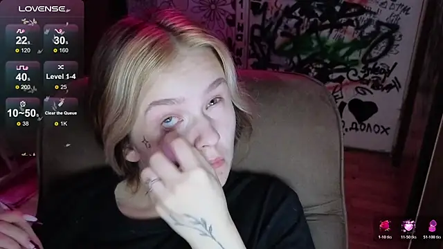 Snapshot of Liaaa_Li chatting on November 11, 2025, 7:03 am Liaaa Li online show from November 11, 2025, 7:03 am