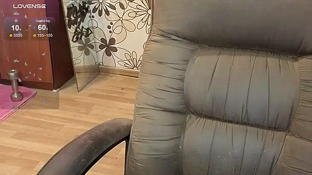 Snapshot of Liaaa_Li chatting on November 9, 2025, 7:51 pm Liaaa Li online show from November 9, 2025, 7:51 pm