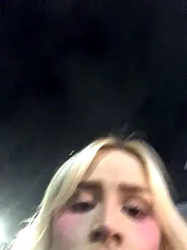 Snapshot of alexawinterrr chatting on October 30, 2025, 12:53 am alexawinterrr online show from October 30, 2025, 12:53 am