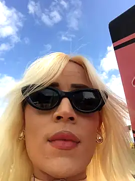 Snapshot of alexawinterrr chatting on October 2, 2025, 9:07 pm alexawinterrr online show from October 2, 2025, 9:07 pm