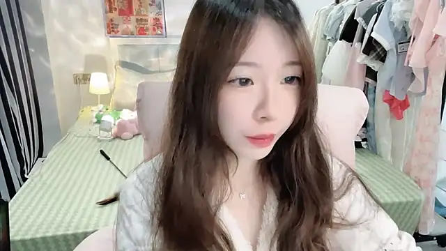 Snapshot of Gardenia-222 chatting on March 3, 2026, 4:03 pm Gardenia-222 online show from March 3, 2026, 4:03 pm