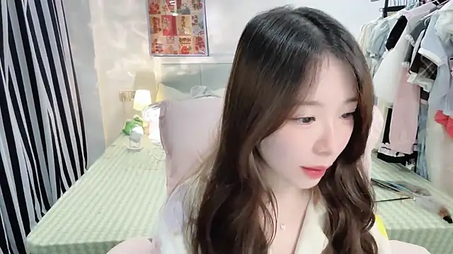 Snapshot of Gardenia-222 chatting on March 22, 2026, 1:34 pm Gardenia-222 online show from March 22, 2026, 1:34 pm