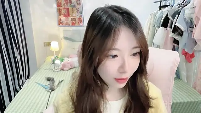 Snapshot of Gardenia-222 chatting on March 4, 2026, 2:03 pm Gardenia-222 online show from March 4, 2026, 2:03 pm