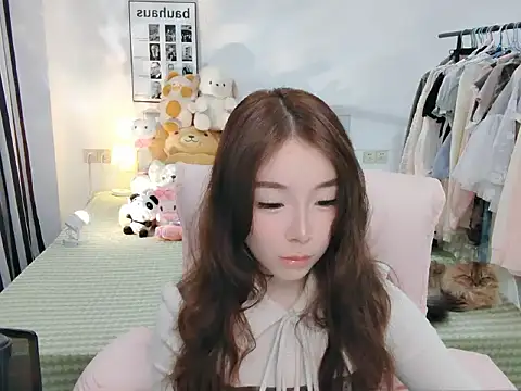 Snapshot of Gardenia-222 chatting on October 15, 2025, 9:06 am Gardenia-222 online show from October 15, 2025, 9:06 am