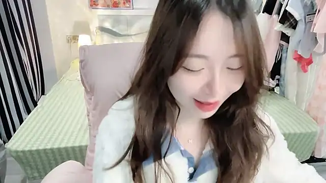 Snapshot of Gardenia-222 chatting on February 24, 2026, 3:02 pm Gardenia-222 online show from February 24, 2026, 3:02 pm