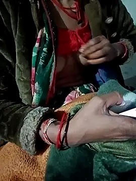 Snapshot of Lona2525 chatting on February 8, 2026, 7:00 pm Lona2525 online show from February 8, 2026, 7:00 pm