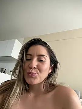 Mariana gom online show from July 6, 2026, 3:03 pm