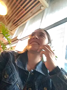 Snapshot of Mariana_gom chatting on October 10, 2025, 9:26 pm Mariana gom online show from October 10, 2025, 9:26 pm