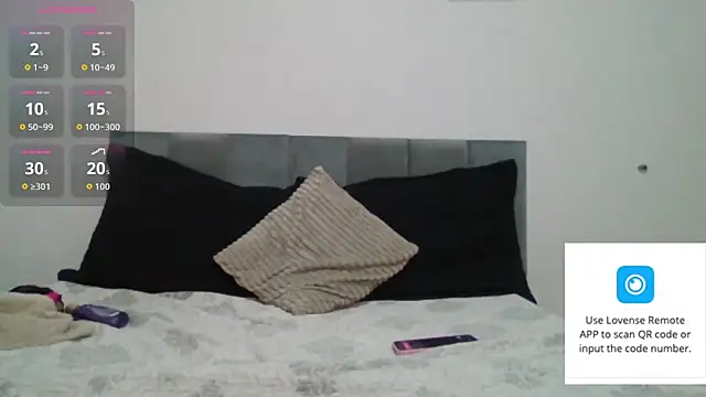 Snapshot of AlinemariaX chatting on November 10, 2025, 7:08 pm AlinemariaX online show from November 10, 2025, 7:08 pm