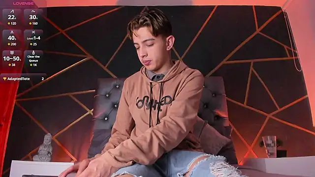 Lian Miller1  online show from February 19, 2026, 12:35 pm