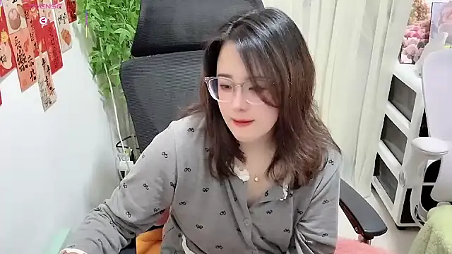 NEWONETO online show from February 28, 2026, 12:27 pm