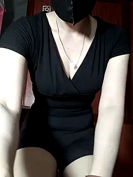 Snapshot of LenaCii chatting on October 7, 2025, 4:46 am LenaCii online show from October 7, 2025, 4:46 am