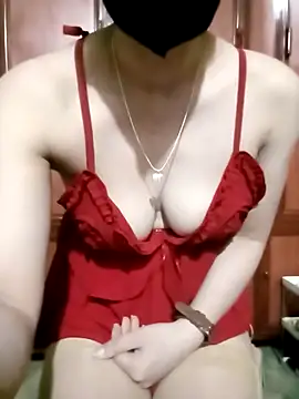 Snapshot of LenaCii chatting on October 24, 2025, 7:02 pm LenaCii online show from October 24, 2025, 7:02 pm