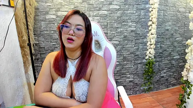 Snapshot of valery__star chatting on November 17, 2025, 1:15 pm valery star online show from November 17, 2025, 1:15 pm