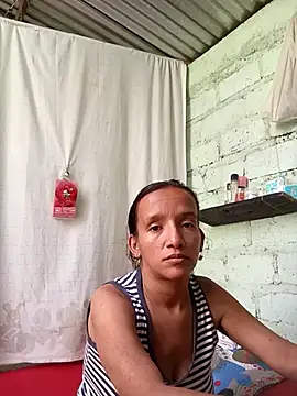Snapshot of Ladymorena_bb chatting on October 16, 2025, 8:28 pm Ladymorena bb online show from October 16, 2025, 8:28 pm